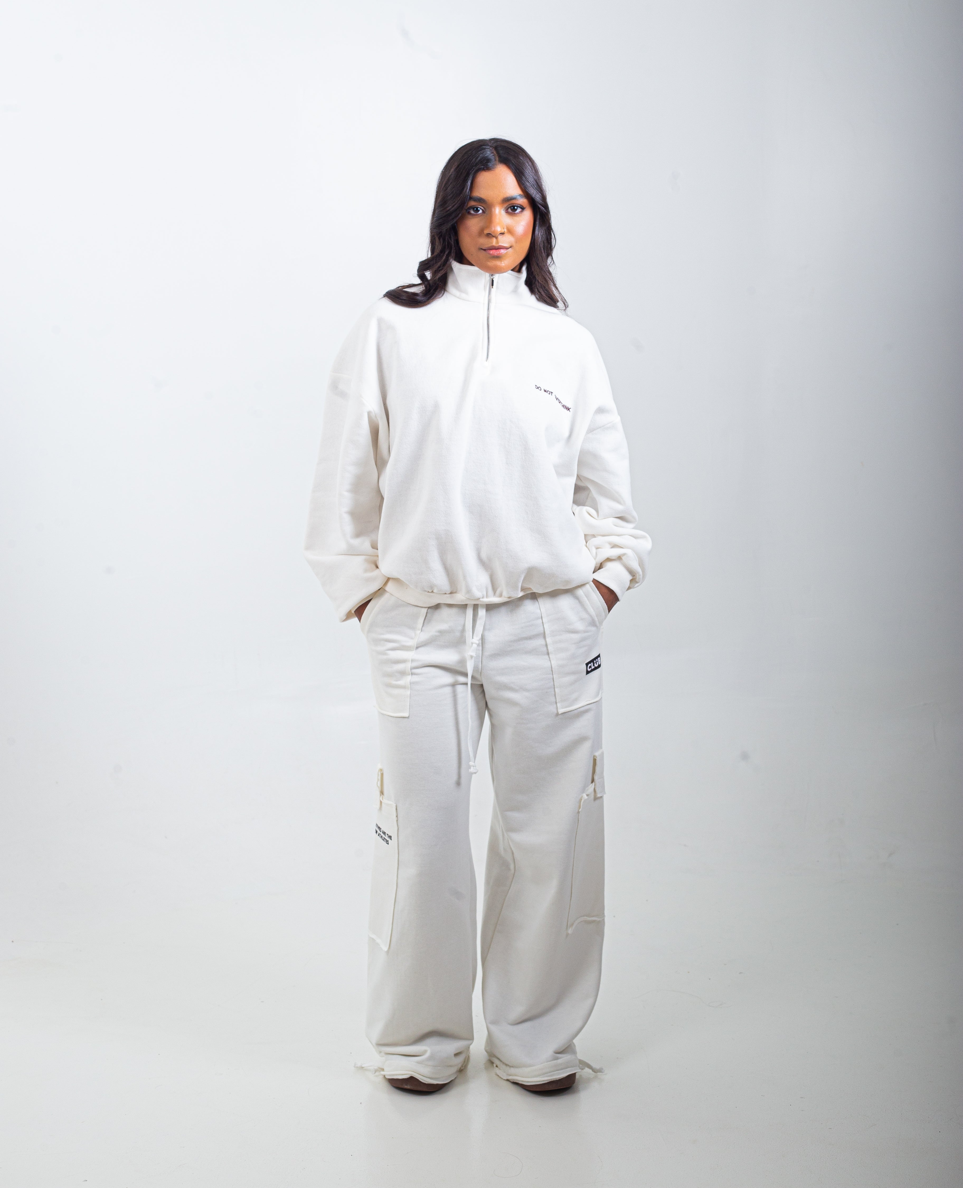 CASACO ZIPPER NECK OVERTHINKER